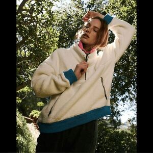 NWOT Free People Movement White/ Blue Over the Rainbow Fleece Size Small